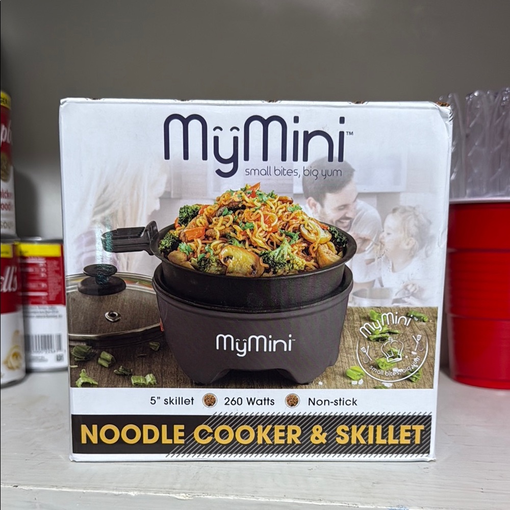 Black Cookware Set for Modern Kitchens